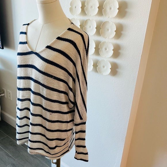 Striped summer knit large - Picture 4 of 8